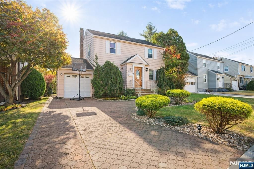 Photo of 71 Fernwood Court, Clifton, NJ 07011 (MLS # 26002425)
