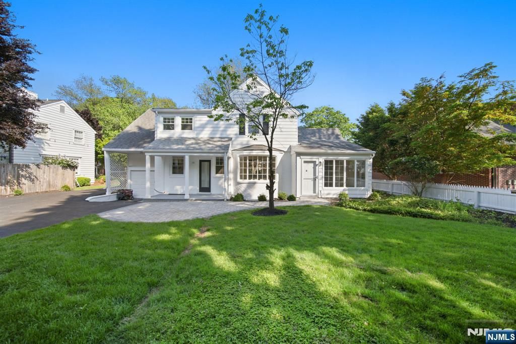 Photo of 55 Forest Road, Demarest, NJ 07627 (MLS # 26017819)