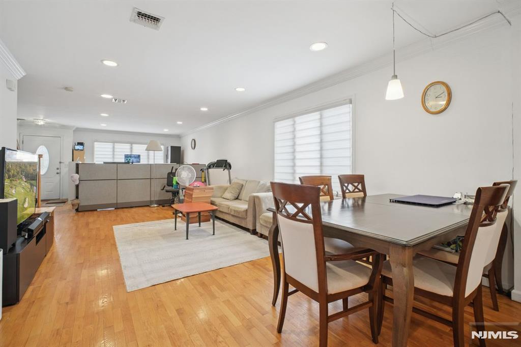 316 Columbia Avenue A