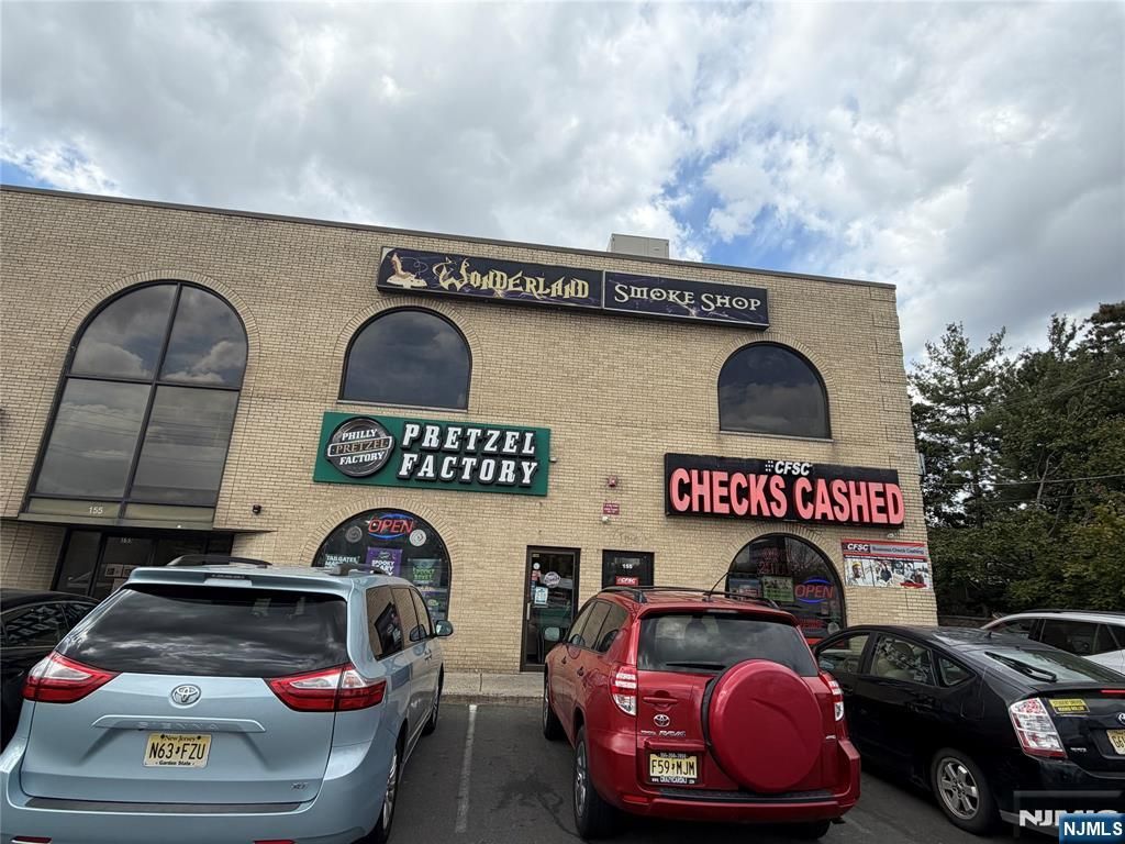 Photo of 155 State Rt 17 #Fl 1, Hasbrouck Heights, NJ 07604 (MLS # 25040412)