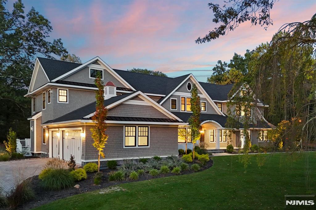 330 Hartshorn Drive