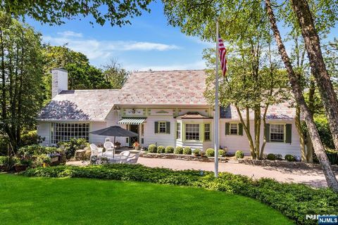 Photo of 48 S Woodland Street, Englewood, NJ 07631 (MLS # 25025789)