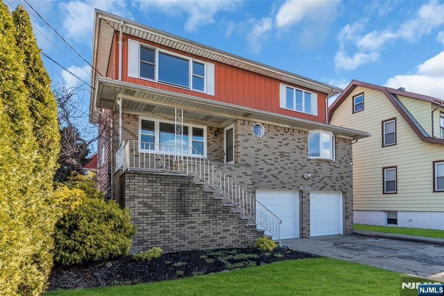 Now available! This beautifully updated 3-bedroom, 2-bath second-floor apartment in Hackensack offers modern style and move-in ready comfort. Enjoy hardwood floors throughout, sleek, updated bathrooms, and a fully renovated kitchen with plenty of counter space. Perfect for both everyday living and hosting guests. A brand new in-unit washer and dryer adds extra convenience. Located just minutes from the NJ Turnpike and with easy access to NYC, plus close to shopping, dining, and parks, this home has everything you need in a prime location!