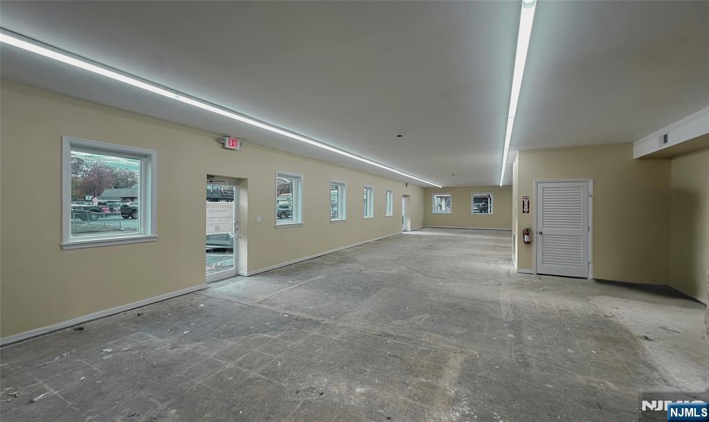 141 Mountainview Boulevard