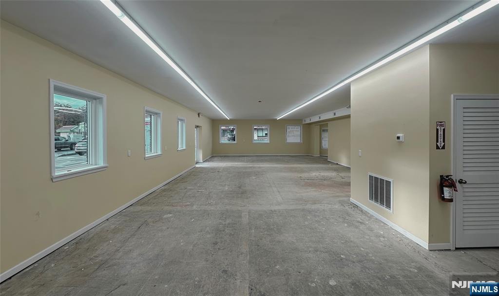 141 Mountainview Boulevard