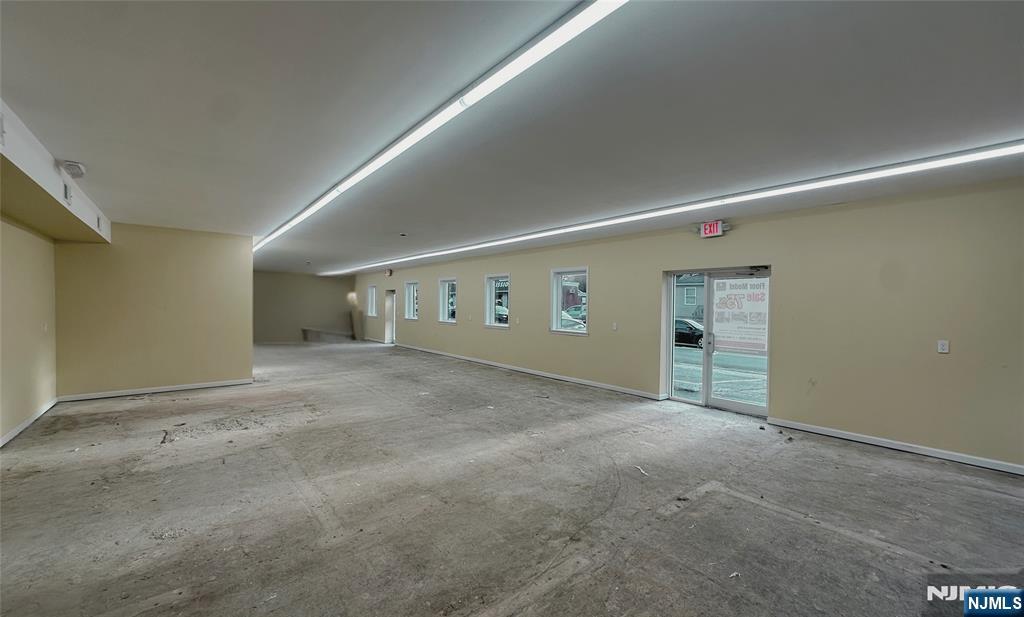 141 Mountainview Boulevard