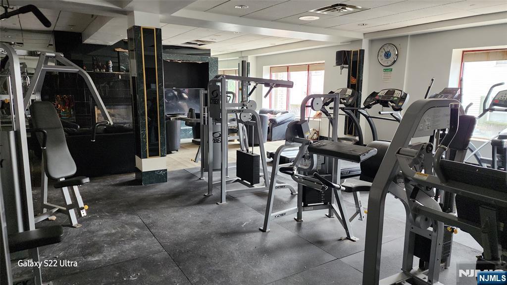 500 10th Street ground floor