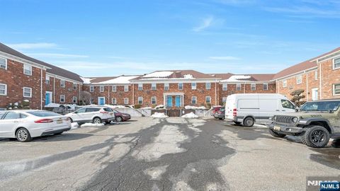 Photo of 55 Schuyler Avenue #9, North Arlington, NJ 07031 (MLS # 26006134)