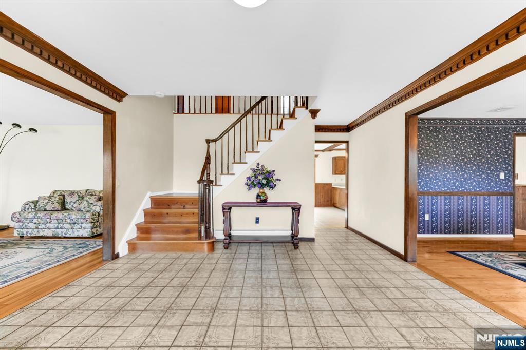 16 Avalon Drive