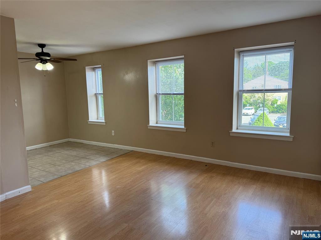 1001 Unicorn Way D002