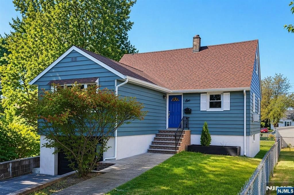 Photo of 1 Charles Street, Belleville, NJ 07109 (MLS # 26012114)