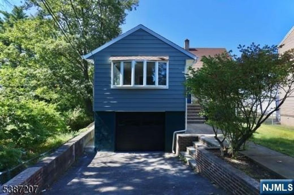 Photo of 1 Charles Street, Belleville, NJ 07109 (MLS # 26012114)