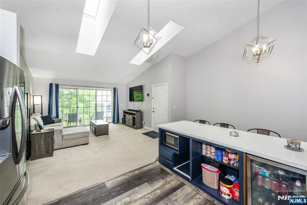 462 Poets Way