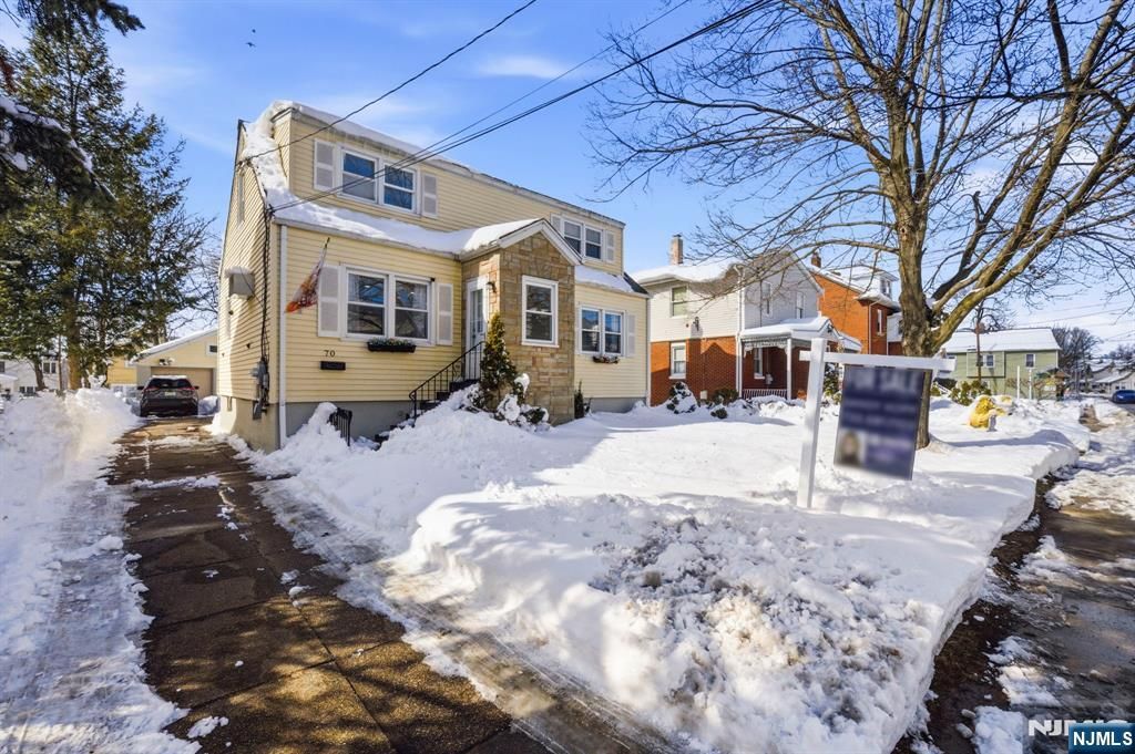 Photo of 70 Teaneck Road, Ridgefield Park, NJ 07660 (MLS # 26005967)