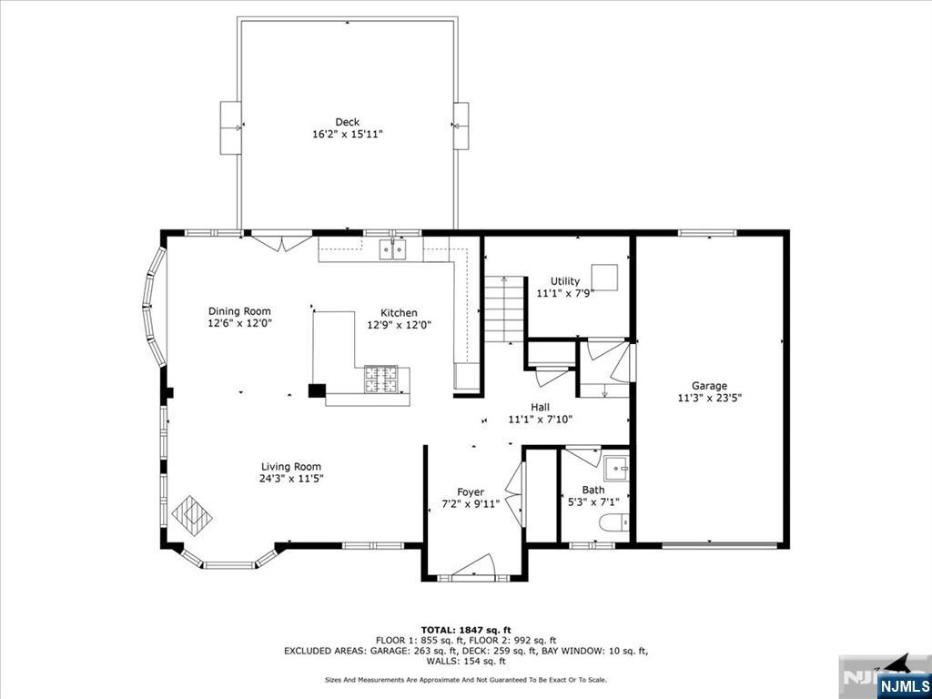 Main image without alt text