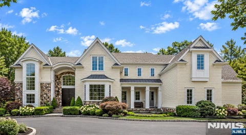 Photo of 124 Essex Drive, Tenafly, NJ 07670 (MLS # 26035392)