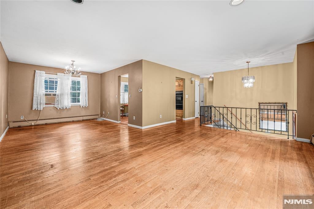1 Gary Court