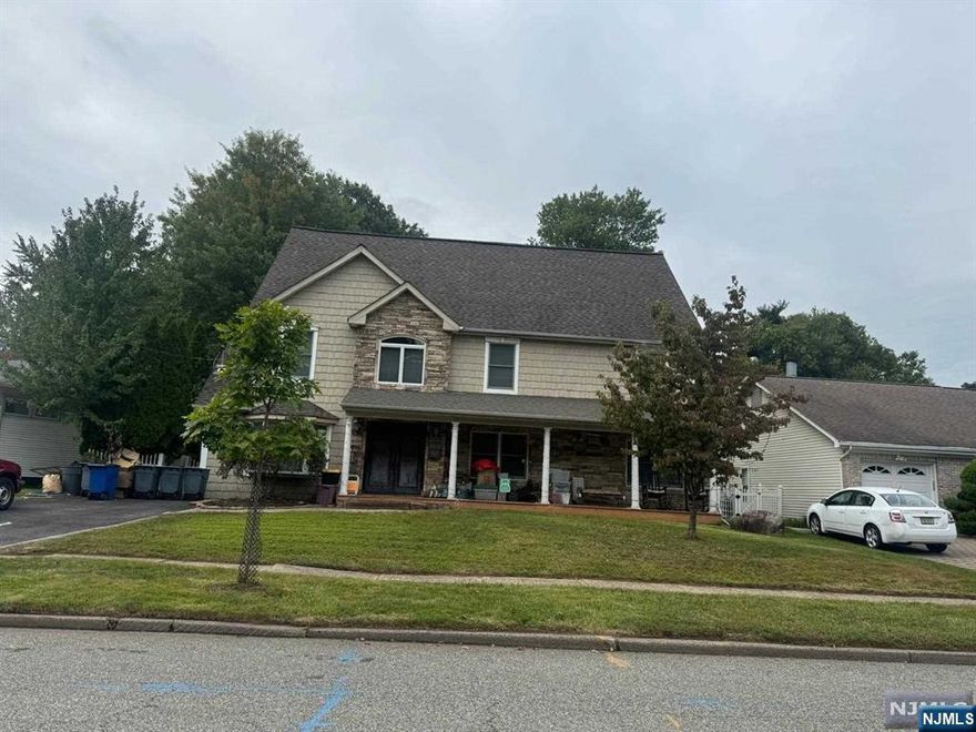 Welcome to this spacious 4-bedroom, 3-bathroom single-family home in the desirable community of River Edge. Perfectly situated near top-rated schools, this home offers an excellent opportunity to create your dream space. While some updating is needed, the potential is endless with its generous layout and prime location. This is a short sale and is being sold as-is. Don't miss your chance to own in this sought-after neighborhood!