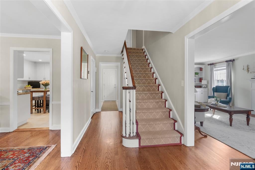 7 Birdseye Glen