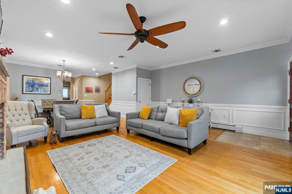 413 Washington Avenue C0413