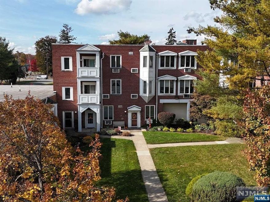 WOW,Beautiful & Fully Updated 2Bed,2Bath 1st FLOOR Unit in Crestwood Park!You couldn't pick a better,more peaceful location in the entire community,It's one of the largest! Pull around the rear of the complex you will see the long walkway leading to this gorgeous unit!This unit also brings the outdoors right to your door! Situated on the large rear courtyard and overlooking the pool, trees, tennis court you will be just steps from jumping onto the newly opened bike and walking path that connects Pompton Plains to Wayne!Every inch of this unit has been renovated from moldings to floors-it's a show stopper! Just move right in!You will love the cooking in this kitchen. Sit at the counter and enjoy your morning coffee! Stainless Steel Kitchen appliances all included!Stackable washer/dryer!Large windows-Tons of light!Open Concept living makes entertaining a breeze!This unit has it all inside and out with a NYC bus stop across the street.Enjoy Summers at the pool or playing tennis