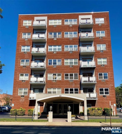 Photo of 20 Jefferson Street #C9, Hackensack, NJ 07601 (MLS # 26038445)