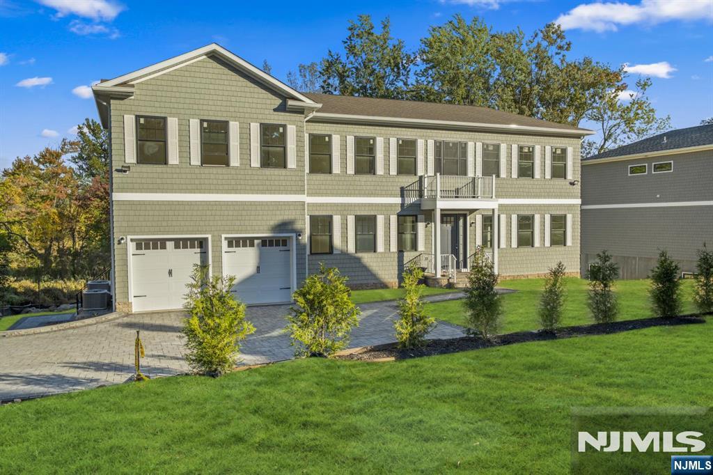 497 Teaneck Road