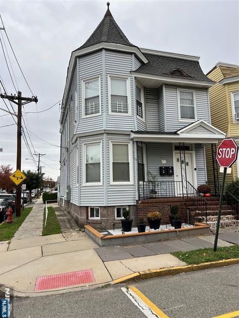 Photo of 37 Woodland Ave, Kearny, NJ 07032 (MLS # 25038452)