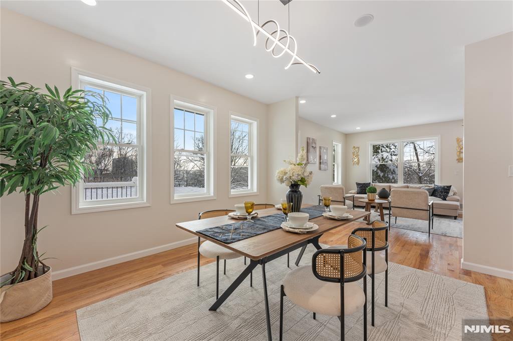 10 Old Rifle Camp Road