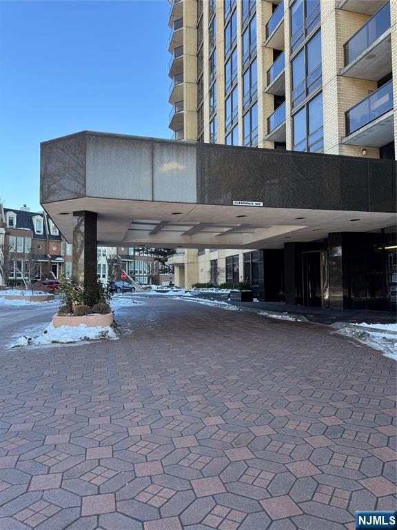 900 Palisade Avenue 2201