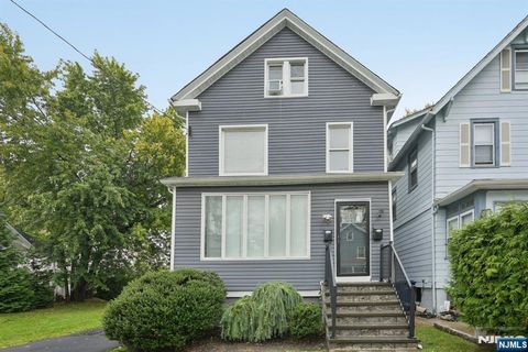 Photo of 185 James St #2, Hackensack, NJ 07601 (MLS # 25037716)