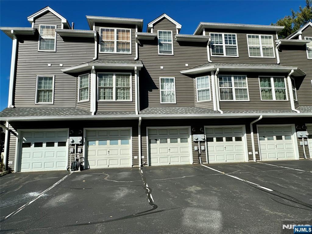 20 S Midland Avenue I3