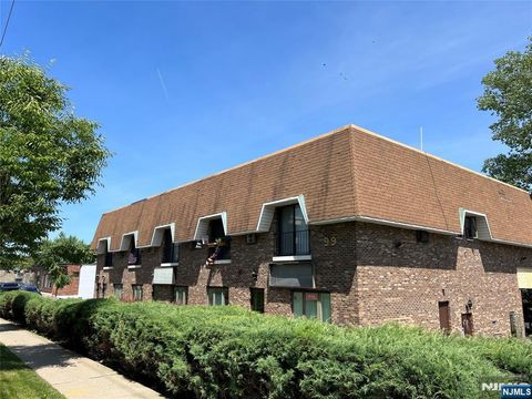 99 Kinderkamack Road 3 Emerson NJ 07630