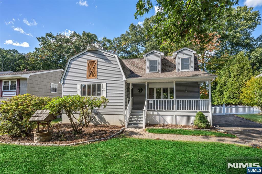 87 Calumet Avenue