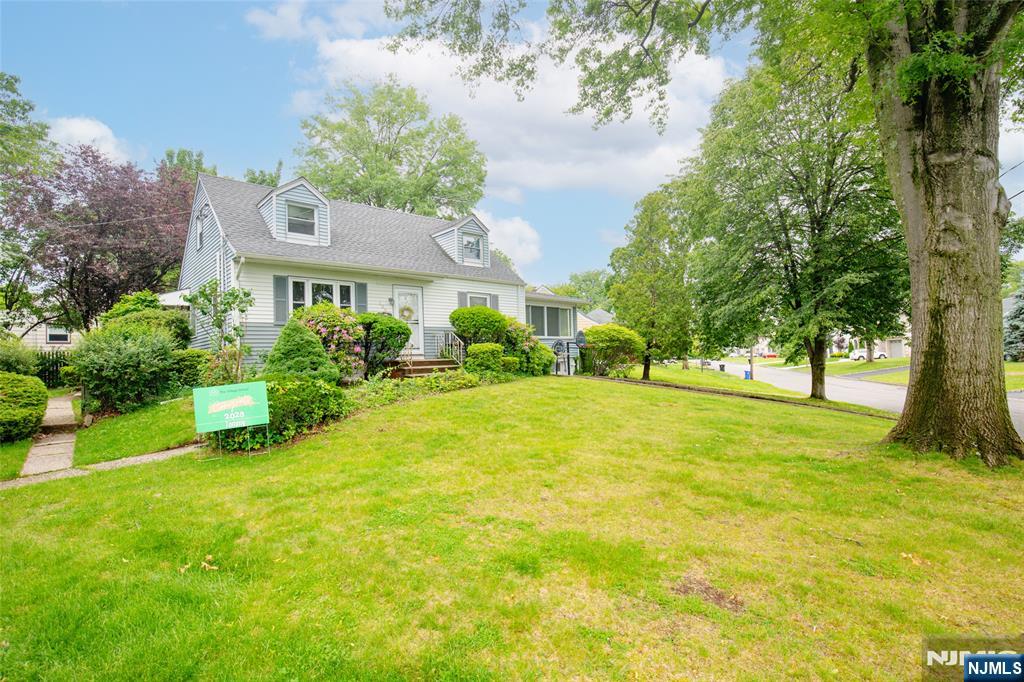 165 Hebberd Avenue