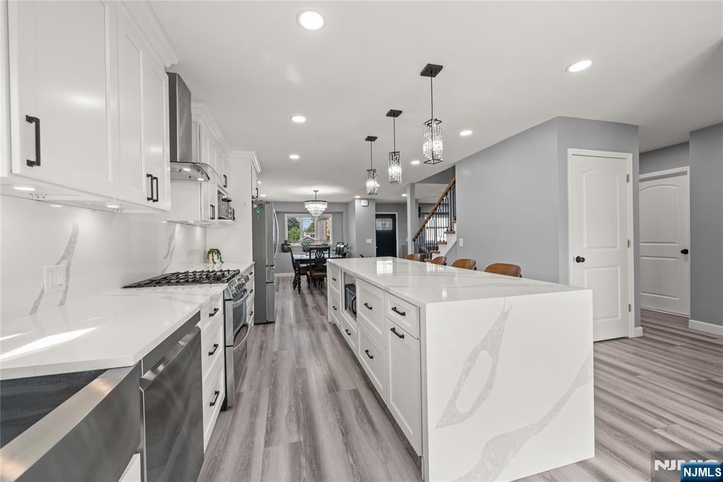 119 Rock Hill Road
