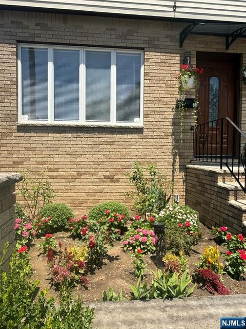 Photo of 73 Columbia ST #1, Elmwood Park, NJ 07407 (MLS # 26025759)