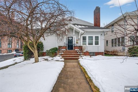 29 Temple Place Passaic NJ 07055