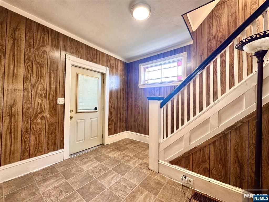 Photo of 260 Pindle Avenue, Englewood, NJ 07631 (MLS # 25040945)