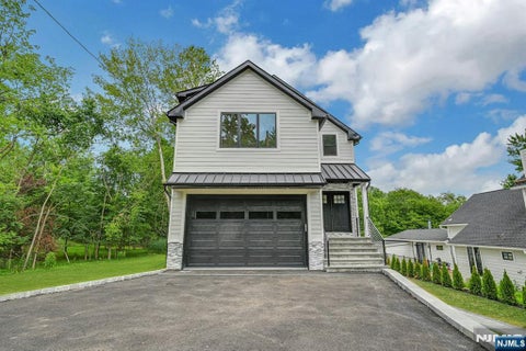 Photo of 48 Pulis Avenue, Mahwah, NJ 07430 (MLS # 26022741)