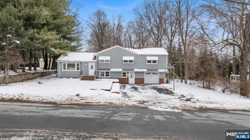 Photo of 231 Hudson Avenue, Norwood, NJ 07648 (MLS # 25043790)