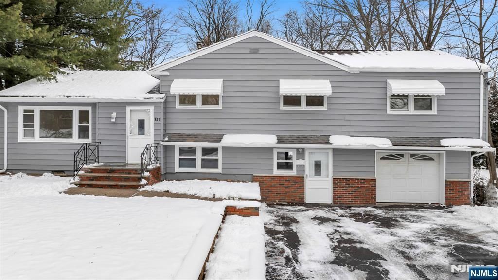 Photo of 231 Hudson Avenue, Norwood, NJ 07648 (MLS # 25043790)