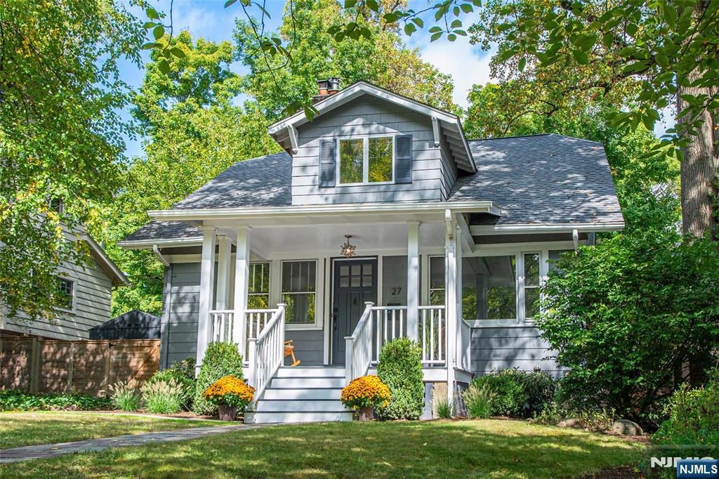 Property for Sale at 27 Nassau Road, Montclair, New Jersey - Bedrooms: 3 
Bathrooms: 2 
Rooms: 8  - $799,000