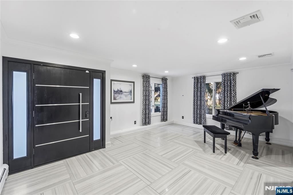 Photo of 99 Ogle Road, Old Tappan, NJ 07675 (MLS # 26005280)