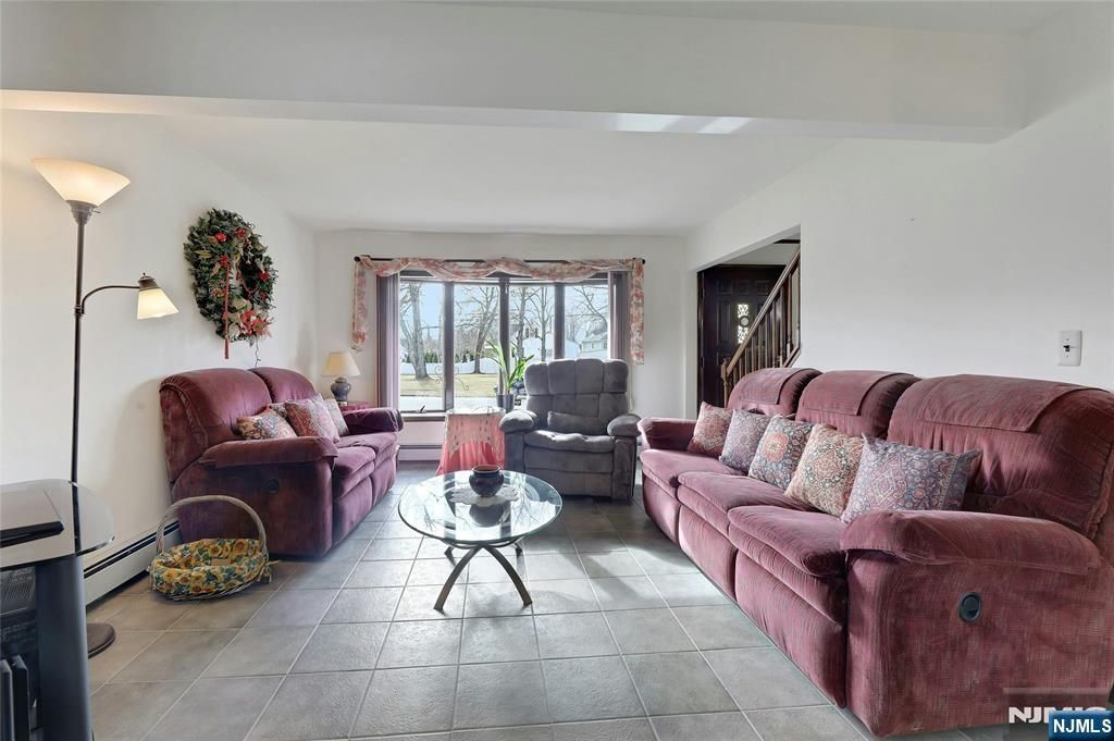 Photo of 4 Highfield Court, Wayne, NJ 07470 (MLS # 26002202)