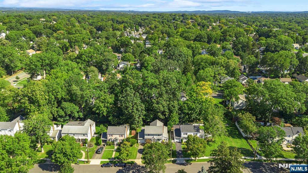 Homes for Sale in Northern NJ | ThisIsRiverEdge.com 164 Kensington Road
