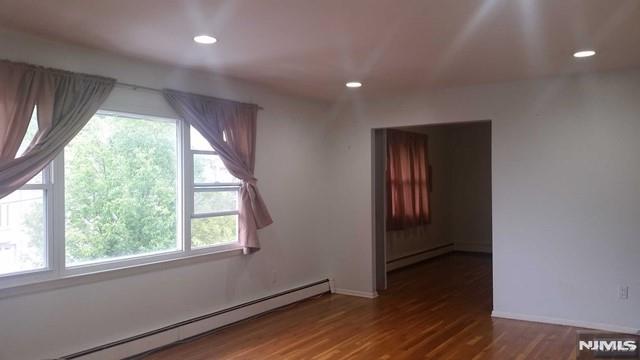 Rental Property at 58 W Columbia Ave 2Fl, Palisades Park, New Jersey - Bedrooms: 3 
Bathrooms: 1 
Rooms: 6  - $2,450 MO.