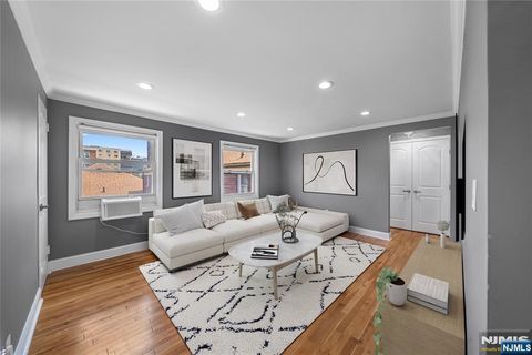 Photo of 2205 Center AVE #B, Fort Lee, NJ 07024 (MLS # 26019711)