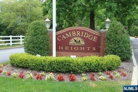 Photo of 884 E Somerset CT, Ramsey, NJ 07446 (MLS # 26027528)