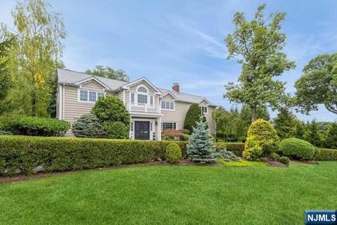 Photo of 166 Churchill Rd, Tenafly, NJ 07670 (MLS # 26010448)